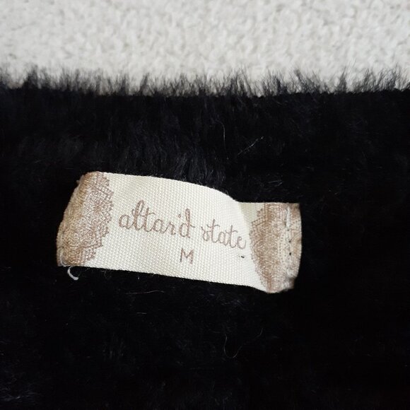 Altar'd State NWT Women's Junior's Size Medium Black Cropped Eyelash Sweater - Picture 6 of 11